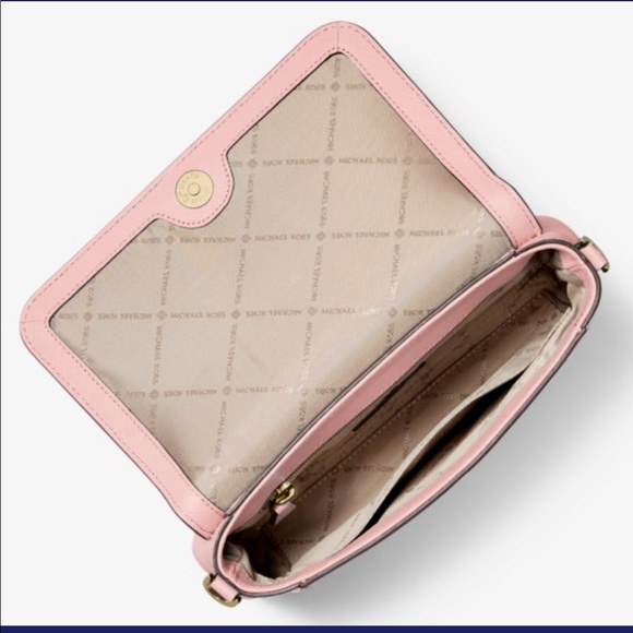 ‼️SALE‼️ 👜💕- NWT Michael Kors Crossbody Pink - Picture 4 of 4